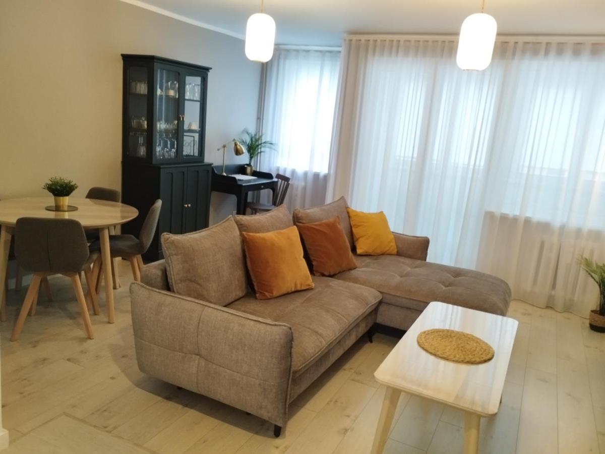 Moon Apartment Wrocław Buitenkant foto